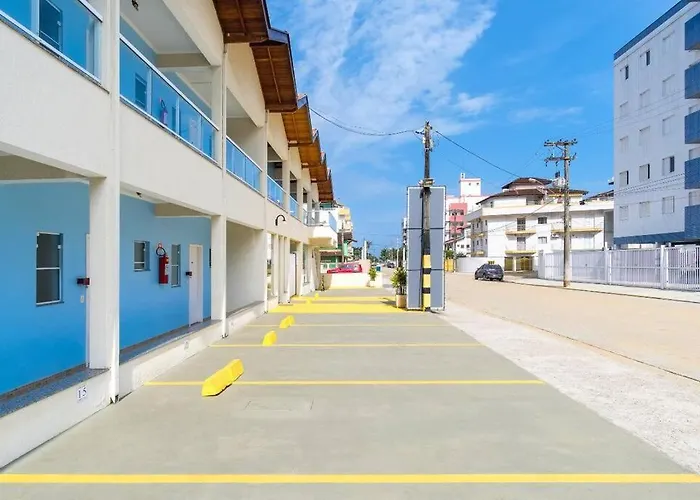 Apto Com 2 Suites Para 6 Pessoas Praia Das Toninhas